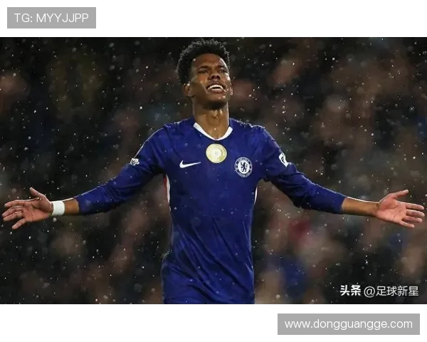 切尔西官方宣布埃斯特旺荣获伦敦足球奖最佳男子年轻球员称号