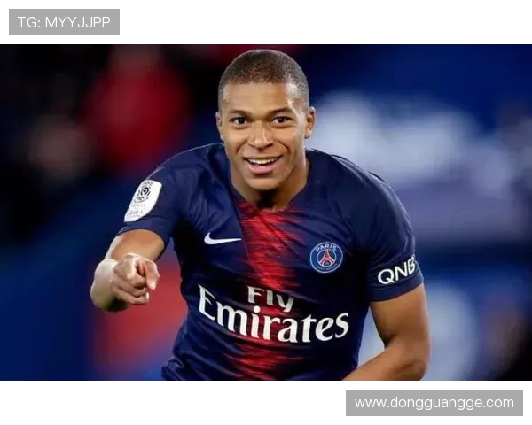 姆巴佩半场表现不佳数据惨淡仅有61评分错失多次进球机会令人失望